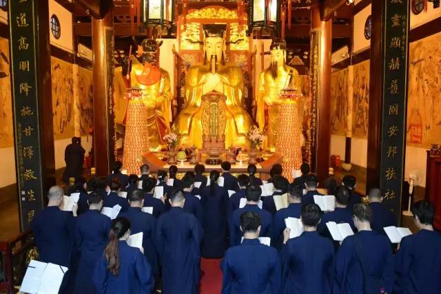 上海城隍庙为皈依弟子举行系列普道活动